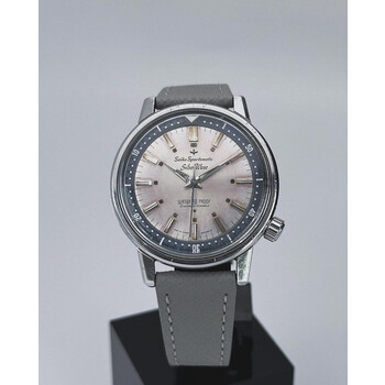 (SOLD!!) 37.5mm • 1964 Seiko Sportmatic Silverwave 6601-7990
